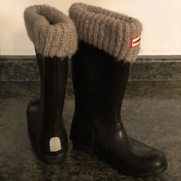 Hunter boots size 6 with size m socks - Picture 3 of 8